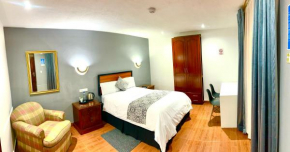 ACCEL Hotel La Quinta